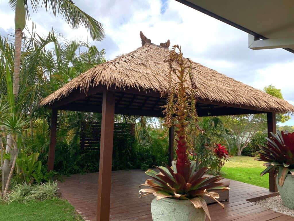 Synthetic-one-thatch on a gazebo